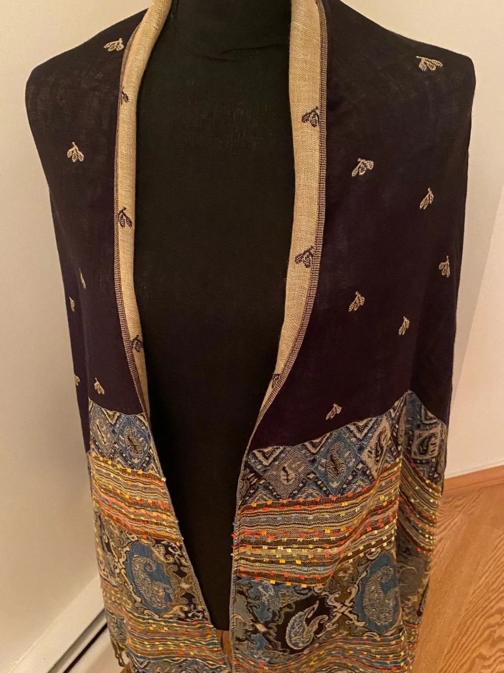 The Paper Store NWT Bohemian Paisley Pashmina Shawl Wrap Multi Color Black